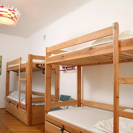 Hostel Fest